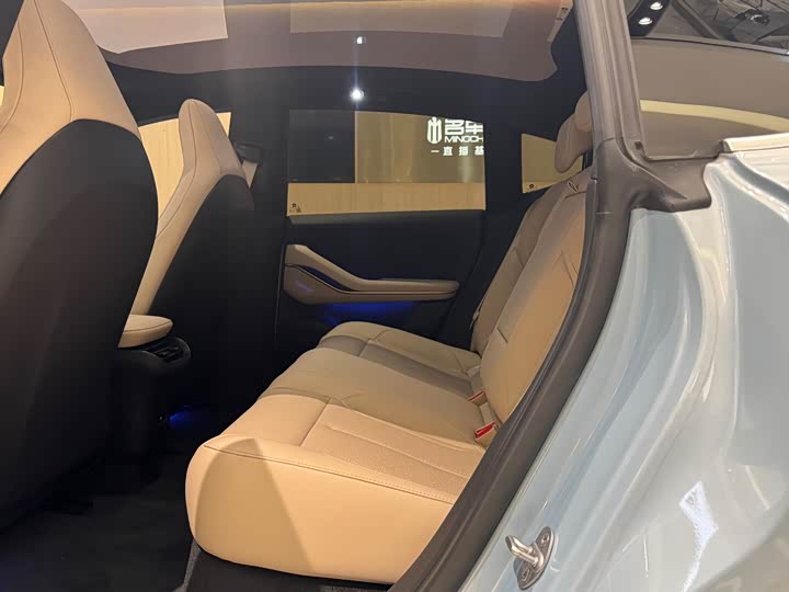 Фото 9 - Nio ET5