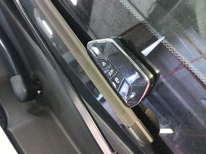 Фото 9 - Buick Velite 6