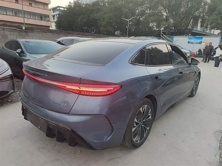 Фото 7 - BYD Seal