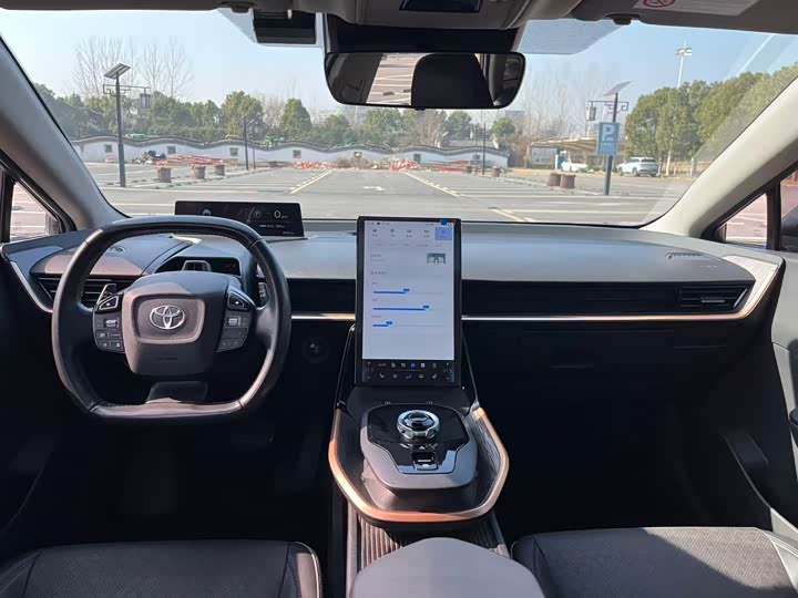 Фото 5 - Toyota bZ3