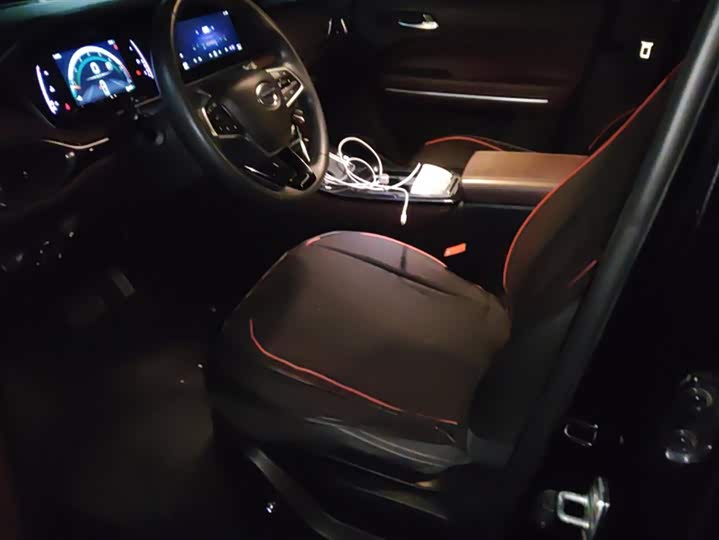 Фото 9 - GAC Trumpchi M6