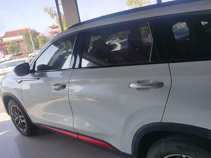 Фото 5 - Changan CS75 Plus