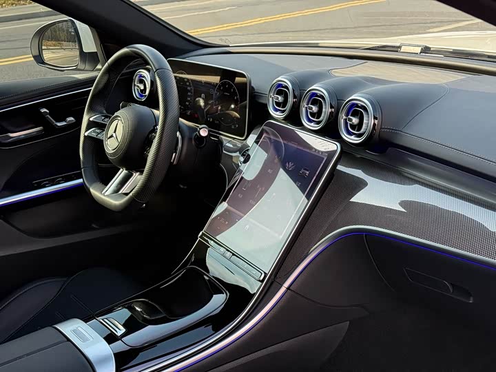 Фото 7 - Mercedes-Benz C-Class