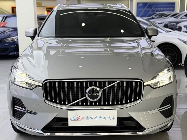 Фото 2 - Volvo XC60