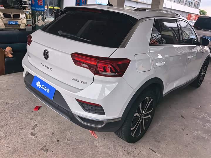 Фото 3 - Volkswagen T-Roc