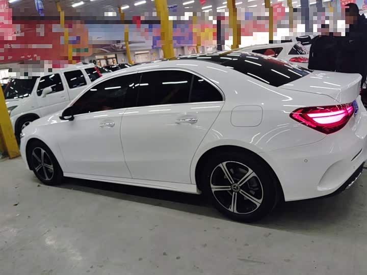 Фото 5 - Mercedes-Benz A-Class