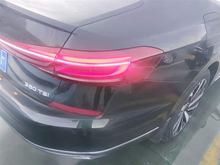 Фото 8 - Volkswagen Passat