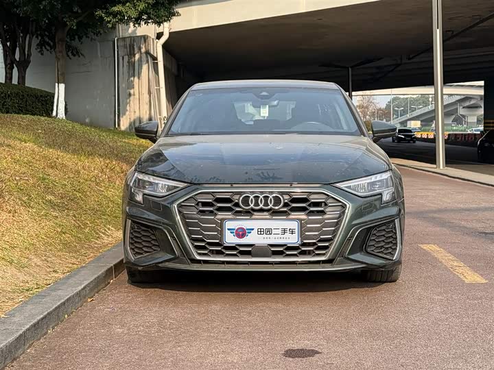 Фото 2 - Audi A3