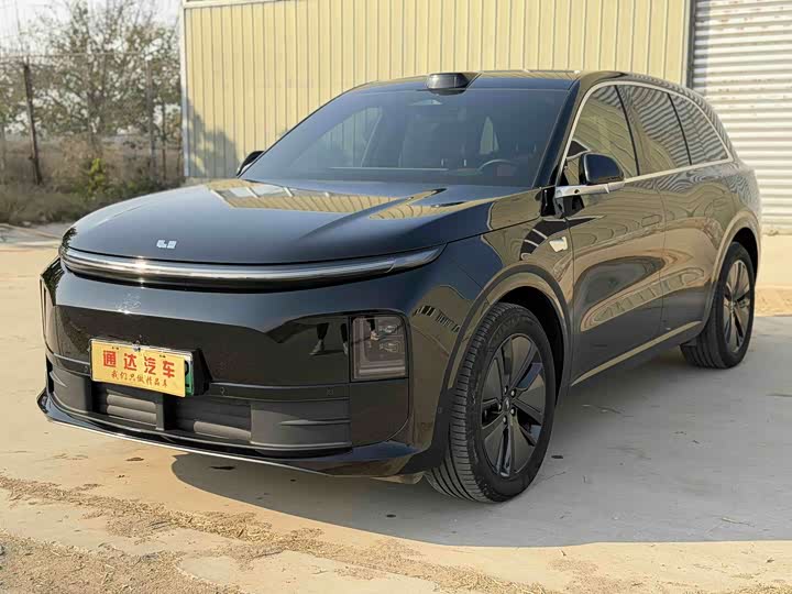 Фото 1 - LiXiang L6