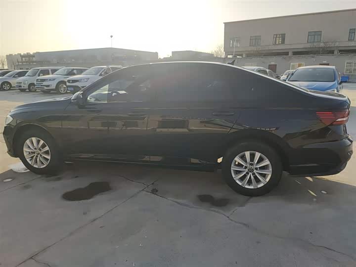 Фото 5 - Volkswagen Lavida