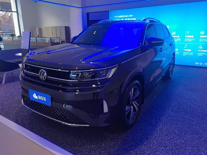 Фото 1 - Volkswagen Tavendor