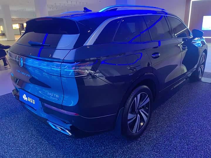 Фото 3 - Volkswagen Tavendor