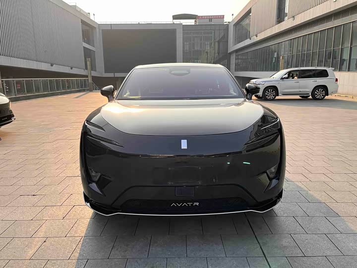 Фото 2 - Avatr 11