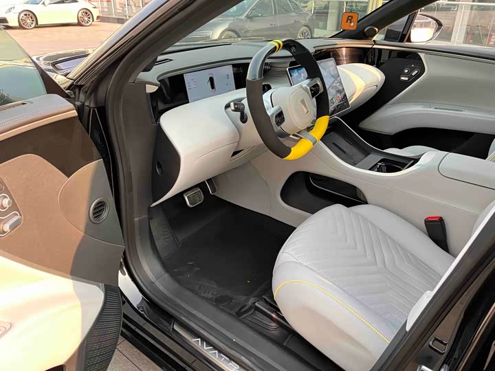 Фото 8 - Avatr 11