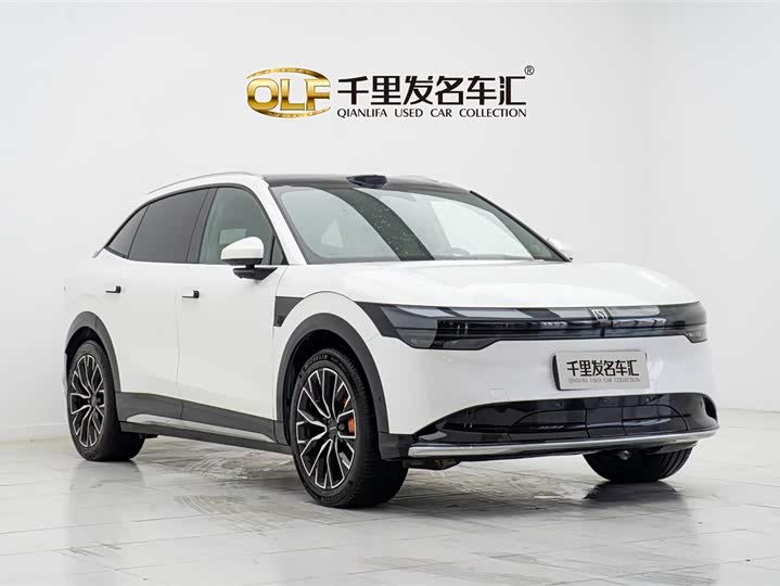 Фото 3 - Zeekr 7X