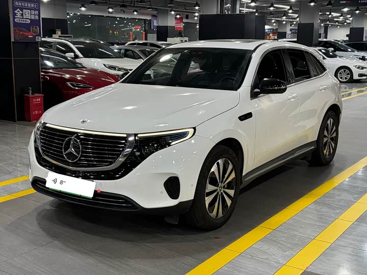 Фото 1 - Mercedes-Benz EQC