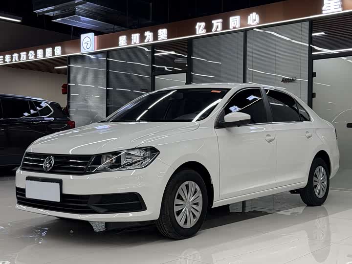 Фото 1 - Volkswagen Santana