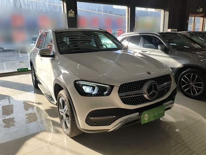 Фото 4 - Mercedes-Benz GLE-Class