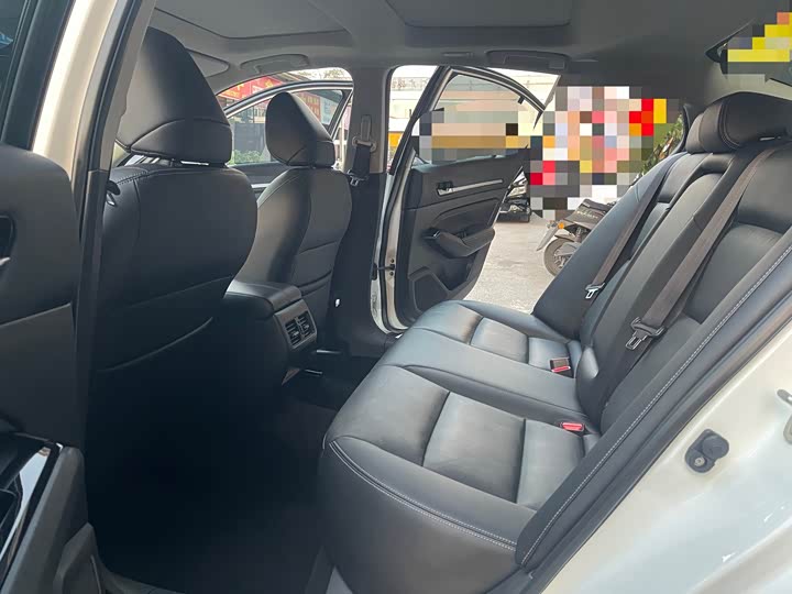 Фото 6 - Nissan Teana