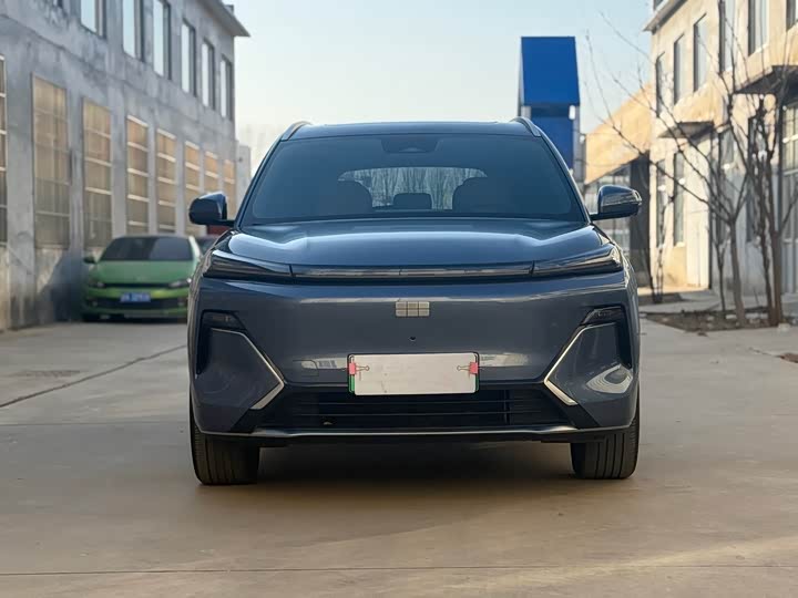 Фото 2 - Geely Galaxy Starship 7