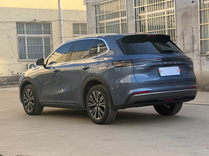 Фото 9 - Geely Galaxy Starship 7