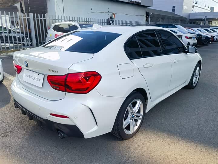 Фото 3 - BMW 1 Series