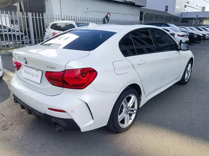 Фото 5 - BMW 1 Series