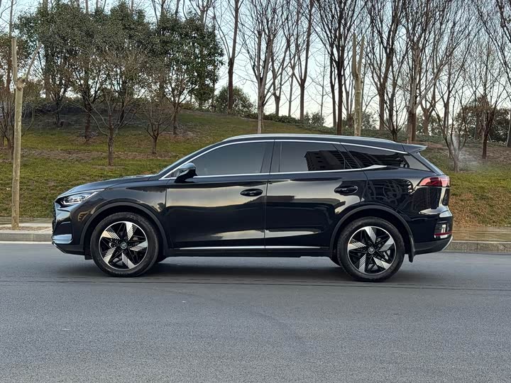 Фото 7 - BYD Tang Hybrid/EV