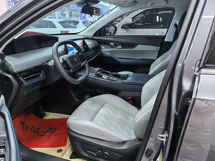 Фото 7 - Changan UNI-K Hybrid