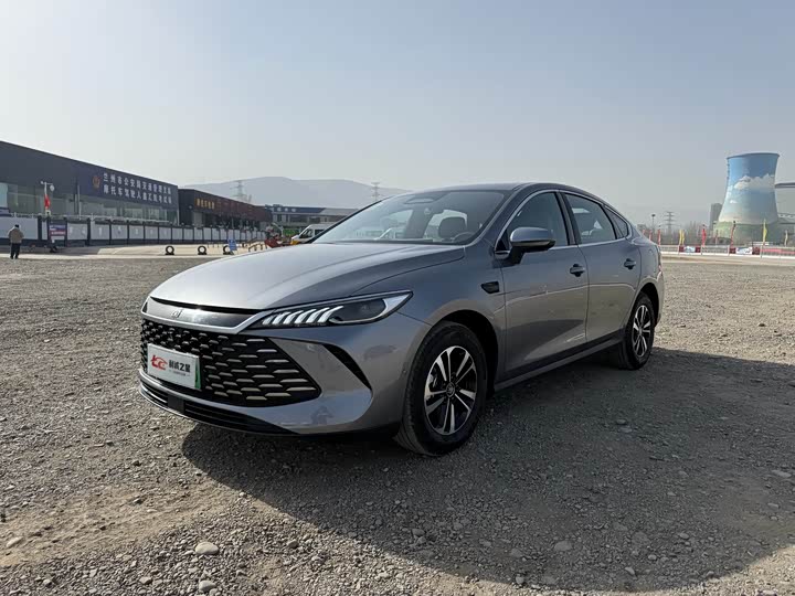 Фото 1 - BYD Qin Plus