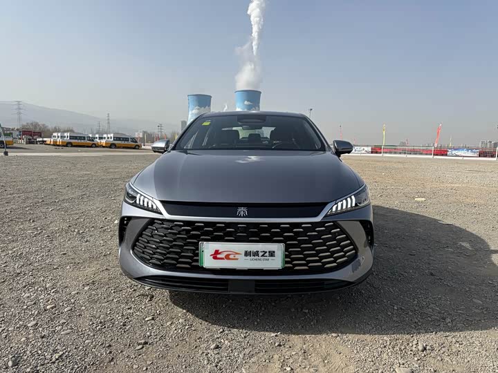 Фото 2 - BYD Qin Plus