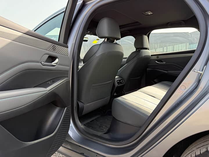 Фото 8 - BYD Qin Plus