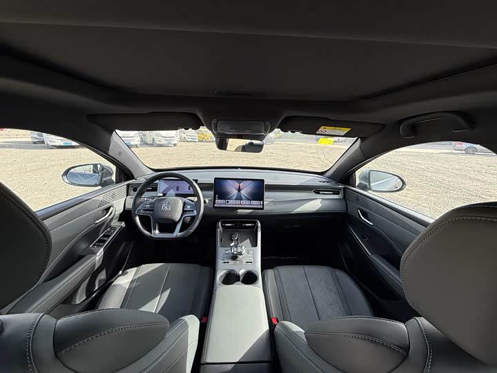 Фото 9 - BYD Qin Plus