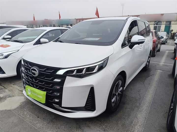 Фото 2 - GAC Trumpchi M6