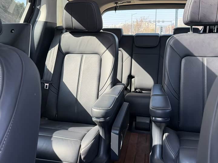 Фото 5 - GAC Trumpchi M8