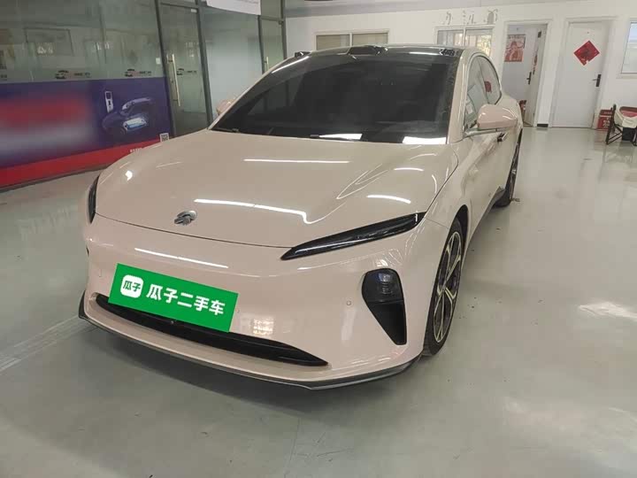 Фото 2 - Nio ET5