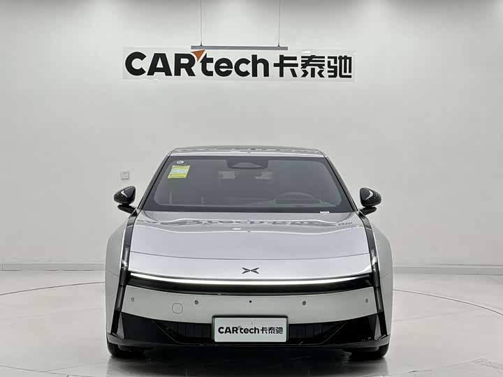 Фото 3 - XPeng P7