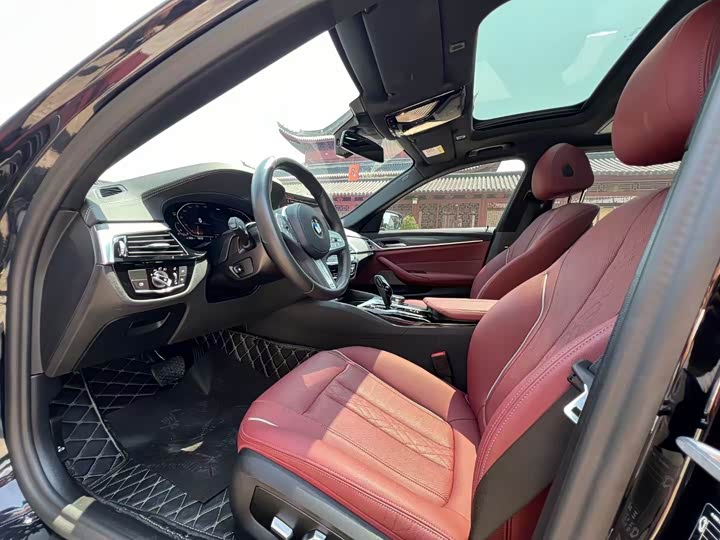 Фото 6 - BMW 5 Series