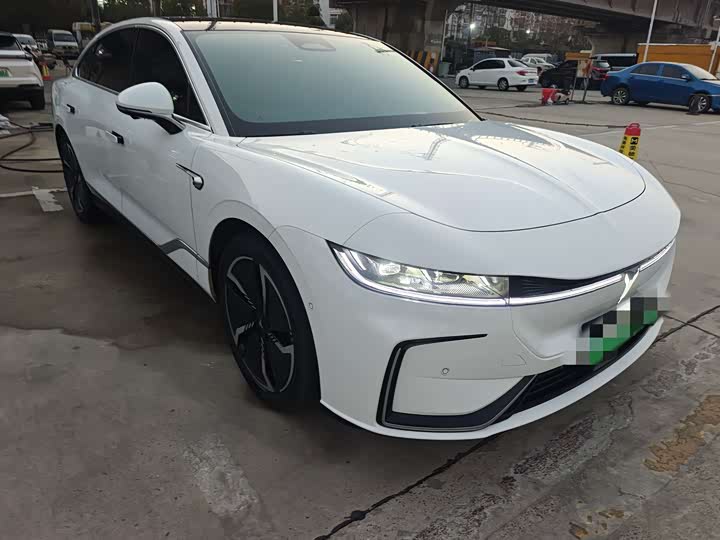 Фото 3 - Voyah Passion