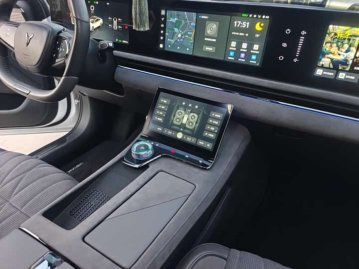 Фото 9 - Voyah Passion