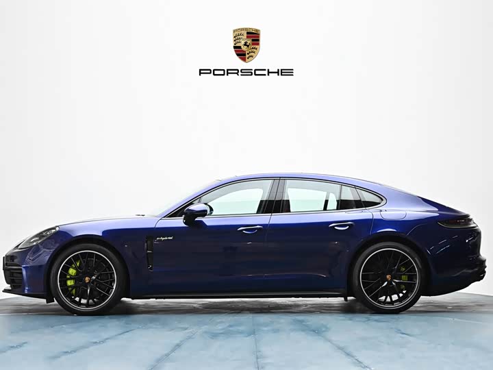 Фото 5 - Porsche Panamera Hybrid
