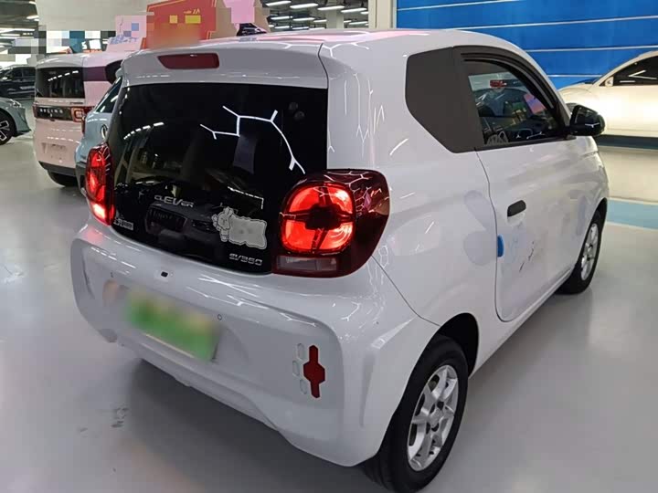 Фото 7 - Roewe Clever