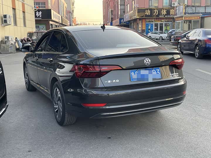 Фото 9 - Volkswagen Sagitar L