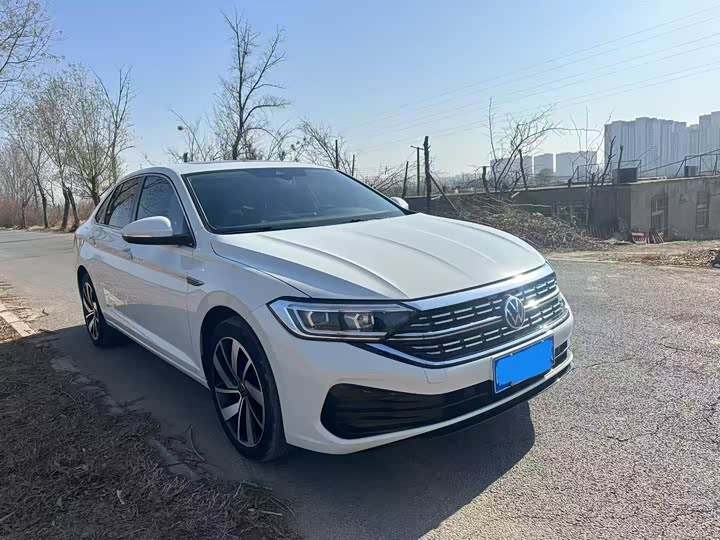 Фото 3 - Volkswagen Sagitar L