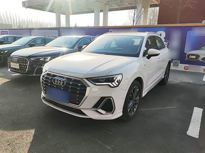 Фото 2 - Audi Q3