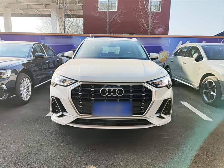 Фото 3 - Audi Q3