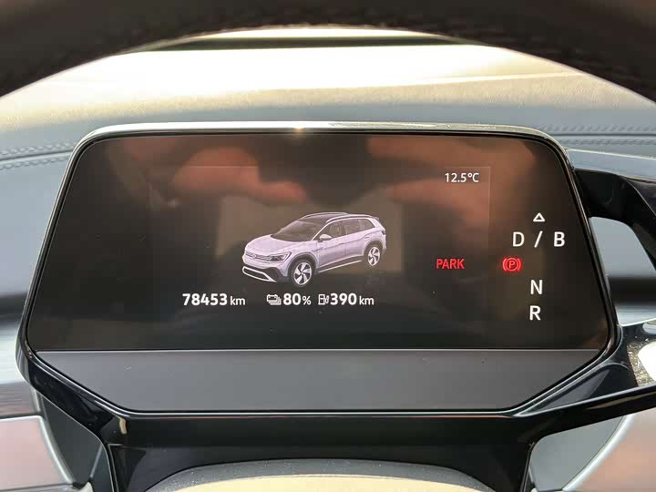 Фото 6 - Volkswagen ID.6 Crozz