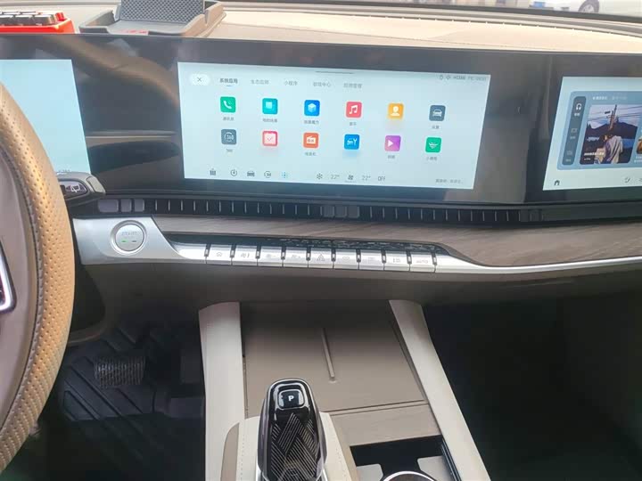 Фото 6 - Roewe RX9