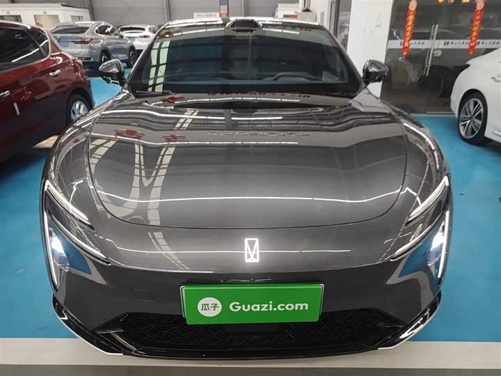 Фото 3 - Avatr 06