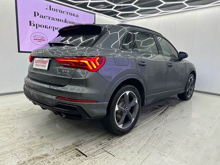 Фото 9 - Audi Q3